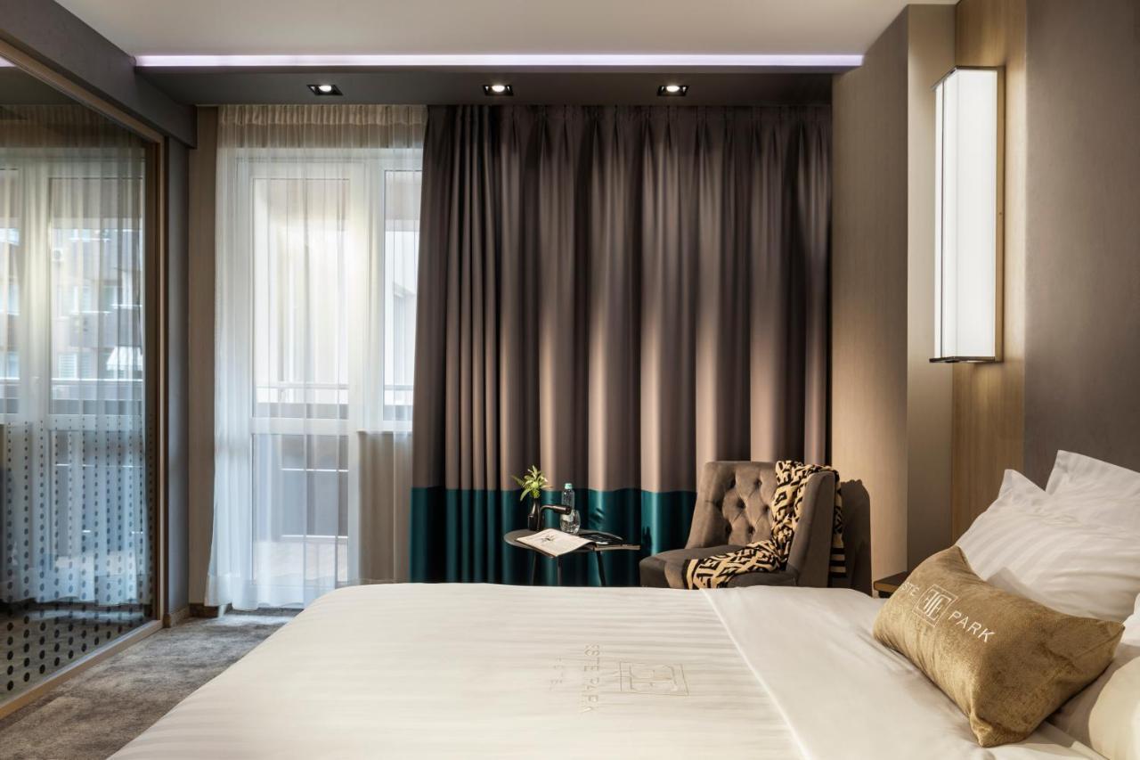 -- Este Park Hotel -- Part Of Urban Chic Luxury Design Hotels - Parking & Compliments - Next To Shopping & Dining Mall Plovdiv Ngoại thất bức ảnh